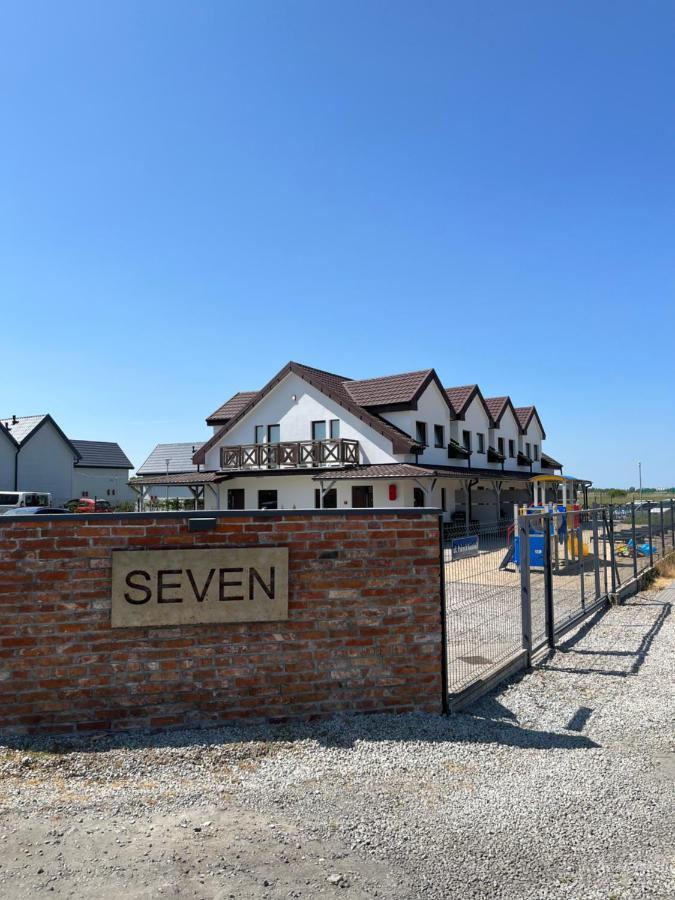 Osrodek Seven Villa Sarbinowo Bagian luar foto